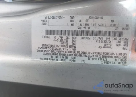 2016 Ford Focus S z USA, uszkodzony, nr VIN 1FADP3E29GL298555